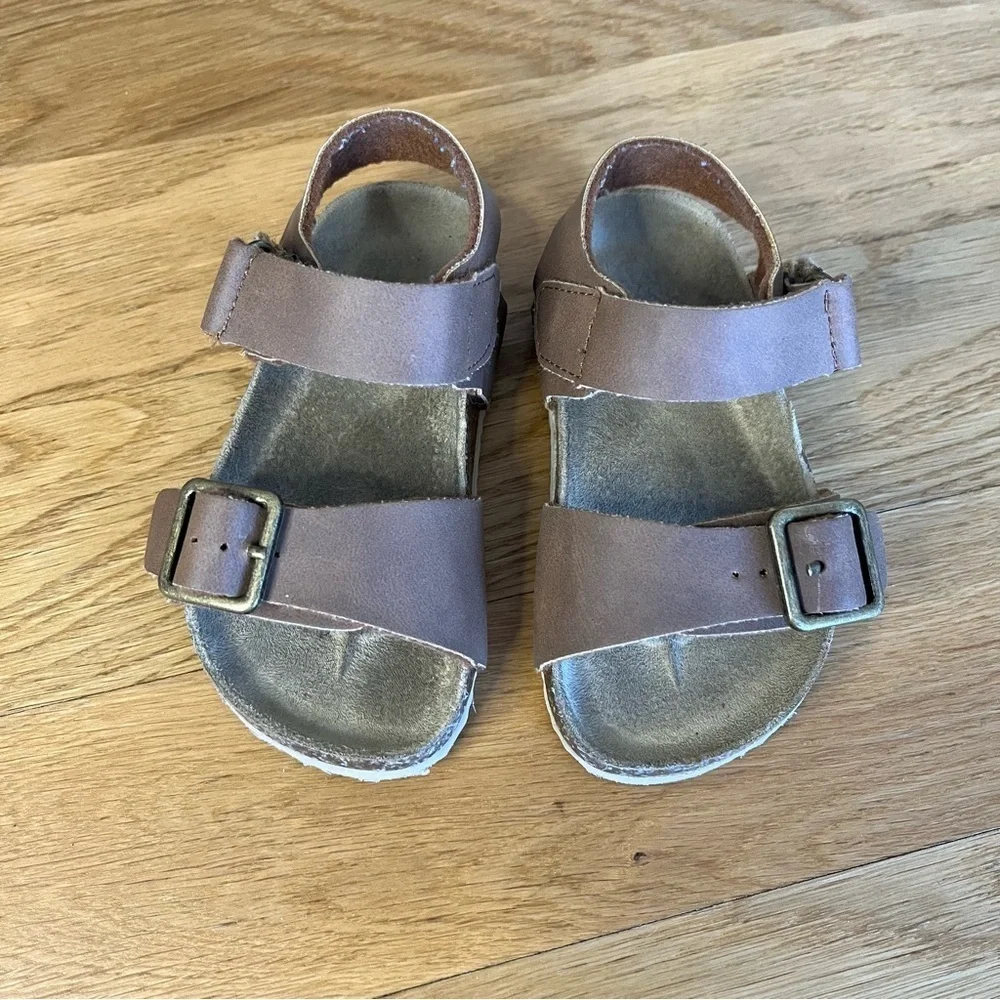 Brown Leather Sandals with Buckles